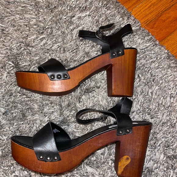 Steve Madden Wedges - Picture 3 of 9